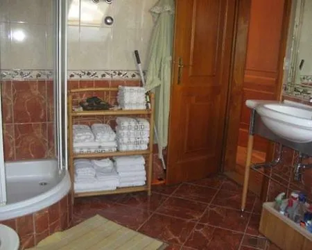 Entire Place In Apartament Makarska