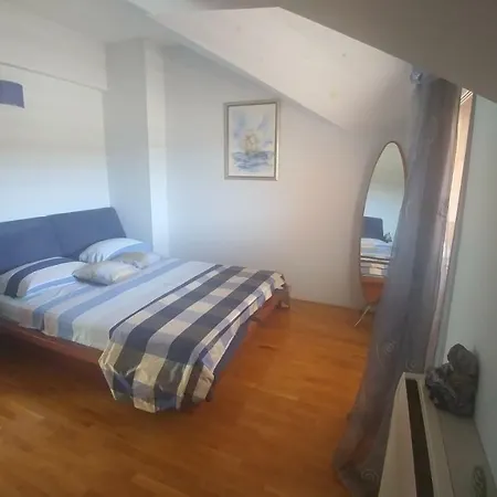 Apartament Entire Place In *